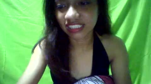 Snapshot of ursexydoll18 chatting on 01.11.25 Darlyn room online show from 01.11.25