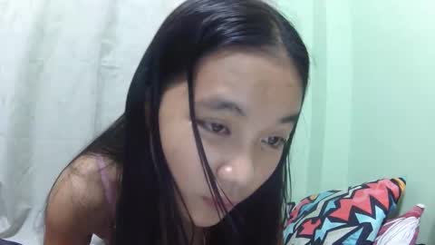 Urskinnygirl4u18 - ROSE ROOM online show from 03.07.25