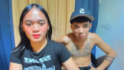 Snapshot of urslutty_mayie chatting on 06.17.26 urslutty_mayie online show from 06.17.26