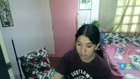 Snapshot of ursweet_cynthia chatting on 09.18.25 u can call me cynth online show from 09.18.25