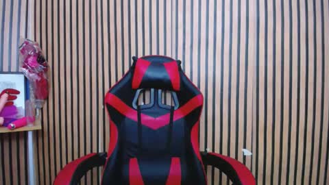 yanie online show from 01.20.25