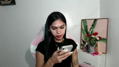 Snapshot of ursweet_zeviixx chatting on 09.23.25 ursweet_zeviixx online show from 09.23.25