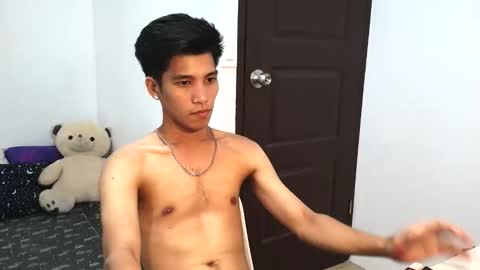 ursweetie_boy online show from 03.27.26