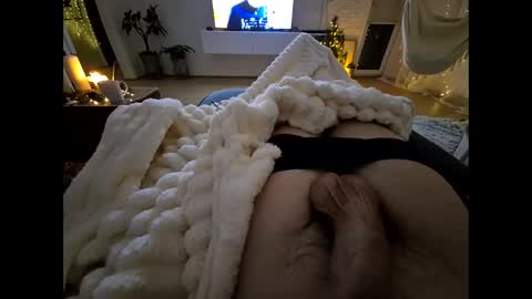 Snapshot of userlive chatting on 12.07.24 userlive online show from 12.07.24