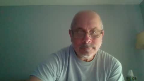 Snapshot of usonion chatting on 12.28.24 Jim online show from 12.28.24