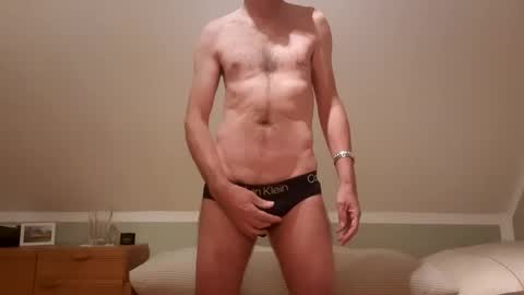 UWE online show from 11.04.25