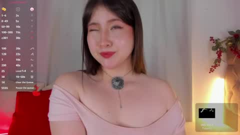 Snapshot of uwumary chatting on 06.30.26 Mary online show from 06.30.26