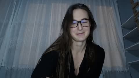 Snapshot of va_len_sea_ya chatting on 03.03.25 Valensiya online show from 03.03.25