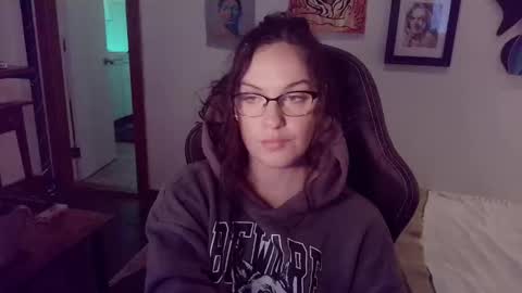 vagelicious online show from 10.08.25