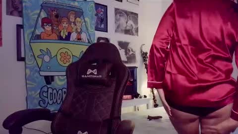 vagelicious online show from 10.31.25