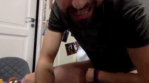 Snapshot of vaginko chatting on 10.29.25 vaginko online show from 10.29.25