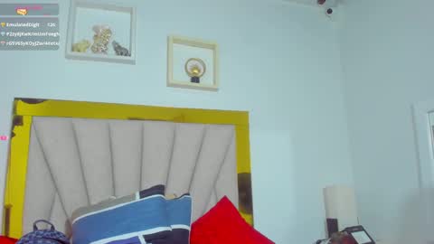 Snapshot of vahiolet_fuentes chatting on 12.21.24 vahioleth online show from 12.21.24