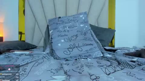 Snapshot of vahiolet_fuentes chatting on 01.17.25 vahioleth online show from 01.17.25