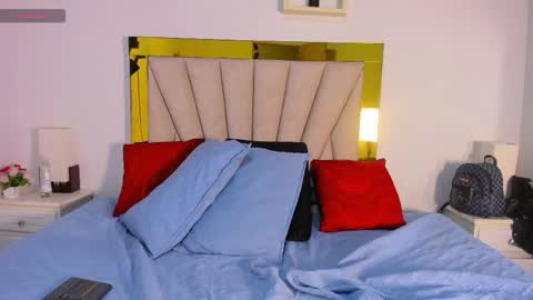 Snapshot of vahiolet_fuentes chatting on 11.12.25 vahioleth online show from 11.12.25