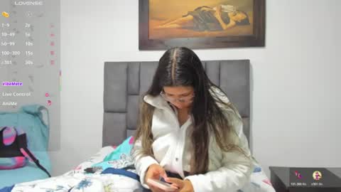 Snapshot of vahiolet_smith chatting on 07.10.26 Vahiolet smith online show from 07.10.26