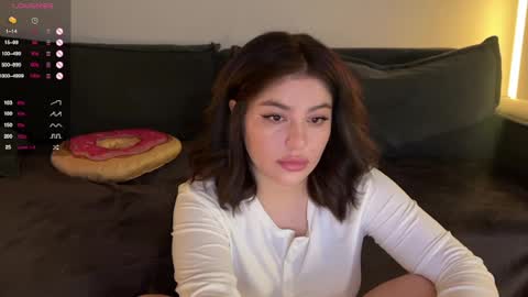 Snapshot of vaiee chatting on 02.17.25 Valery online show from 02.17.25