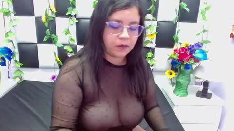 vaioleth_addams online show from 01.26.25