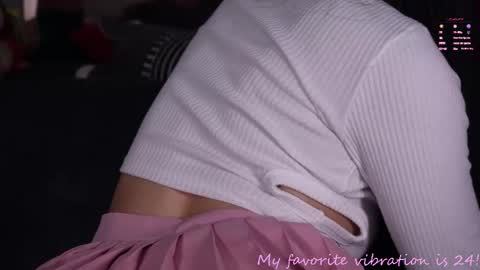 Snapshot of val_baby chatting on 01.31.26 Val online show from 01.31.26