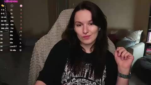 Snapshot of val_manson chatting on 06.12.26 Val online show from 06.12.26