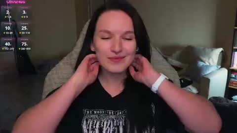 Snapshot of val_manson chatting on 07.29.26 Val online show from 07.29.26