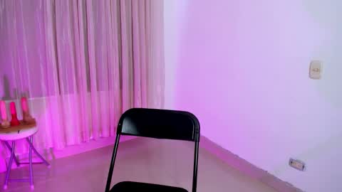 HI IM NEW online show from 02.13.26