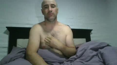 Snapshot of valecorluk87 chatting on 06.22.26 valecorluk87 online show from 06.22.26