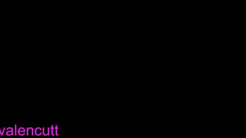 Snapshot of valencutt chatting on 09.20.25 valencutt online show from 09.20.25