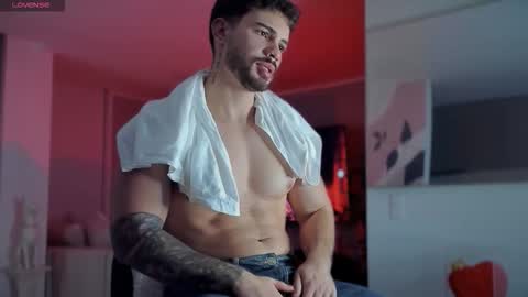 valenthinoking online show from 12.19.25