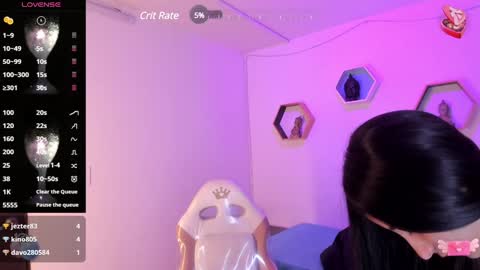 Snapshot of valentiina_love chatting on 02.04.25 VALENTINA online show from 02.04.25