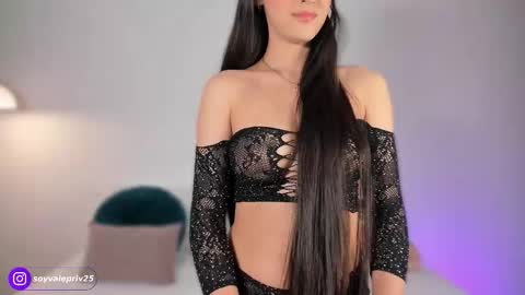 Valentina Torres online show from 12.18.25