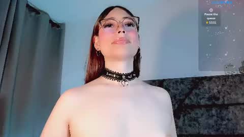 Snapshot of valentina_alba chatting on 06.27.26 Valentina online show from 06.27.26