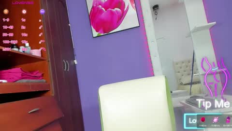 Snapshot of valentina_horny777 chatting on 10.10.25 valentina_horny777 online show from 10.10.25