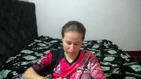 valentina_hz online show from 10.18.25