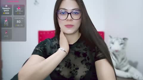 Snapshot of valentina_nappi96 chatting on 05.24.26 VALE online show from 05.24.26