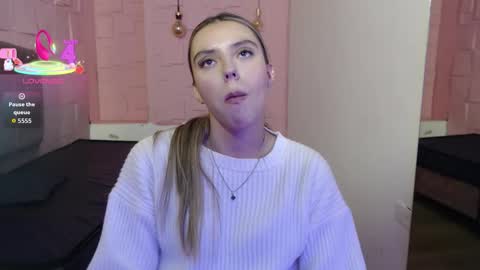 Snapshot of valentina_red18 chatting on 02.13.26 Valentina online show from 02.13.26