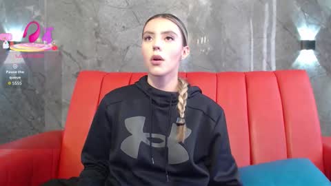 Snapshot of valentina_red18 chatting on 03.16.26 Valentina online show from 03.16.26