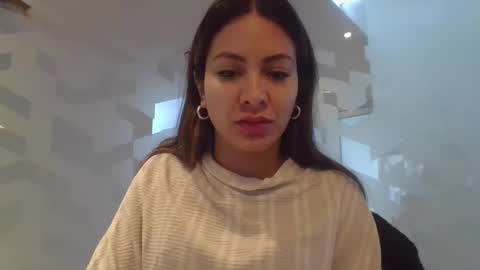 Snapshot of valentinaseleni24 chatting on 05.18.26 valentinaseleni24 online show from 05.18.26