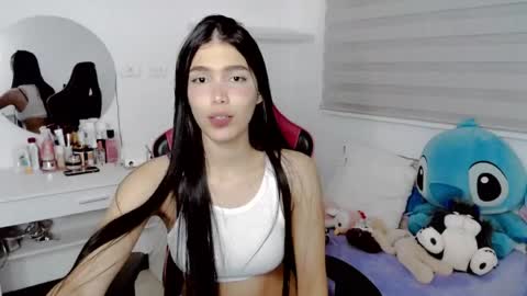 Snapshot of valentinasweet_ chatting on 05.24.26 Valentina online show from 05.24.26