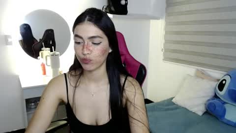 Snapshot of valentinasweet_ chatting on 06.05.26 Valentina online show from 06.05.26