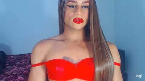 Snapshot of valentinaxxxdoll chatting on 08.09.26 VALENTINA online show from 08.09.26