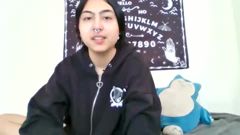 Snapshot of valentineyittk chatting on 12.20.24 ValentineKitty online show from 12.20.24