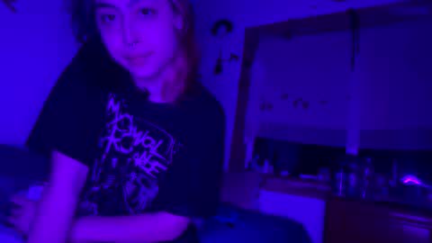 Snapshot of valentineyittk chatting on 11.21.25 ValentineKitty online show from 11.21.25