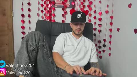 valentino online show from 02.15.25