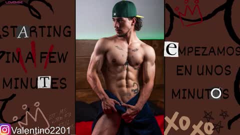 valentino online show from 12.22.25