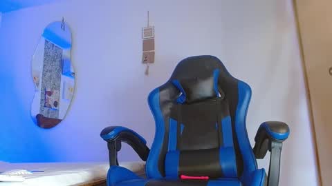 Mistery Guy online show from 12.02.25