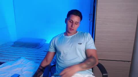 VALENTINO online show from 03.31.26