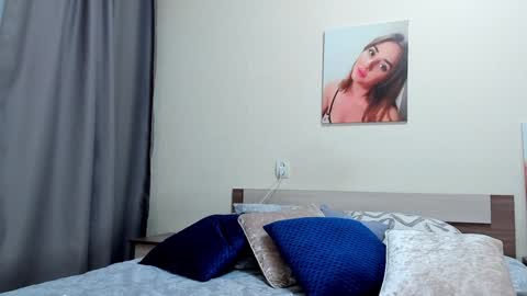 Kate online show from 12.13.24