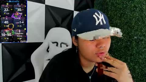 valeri_harpers4 online show from 11.12.25