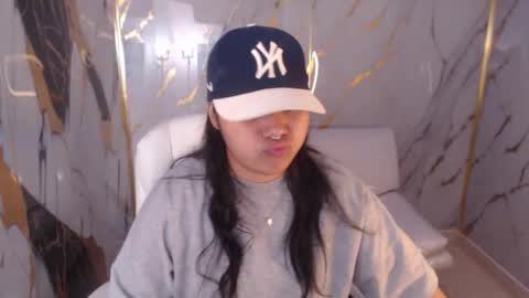 valeri_harpers4 online show from 11.21.25