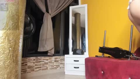 Valeria online show from 11.05.25